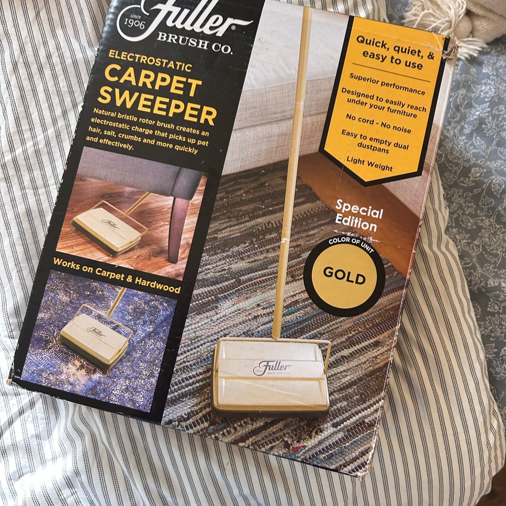 Gold Carpet Sweeper, used, in good condition